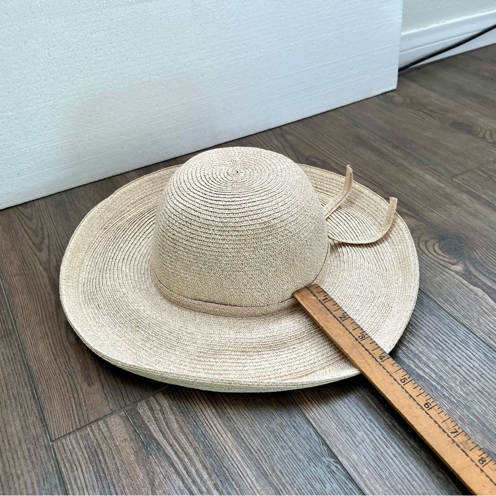 Chic Beige Sun Hat for Women - Picture 5 of 10